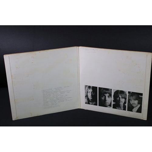 81 - Vinyl - The Beatles White Album SMO 2051/2 stereo French pressing No. 3032518 on Pathe Marconi.  Top... 