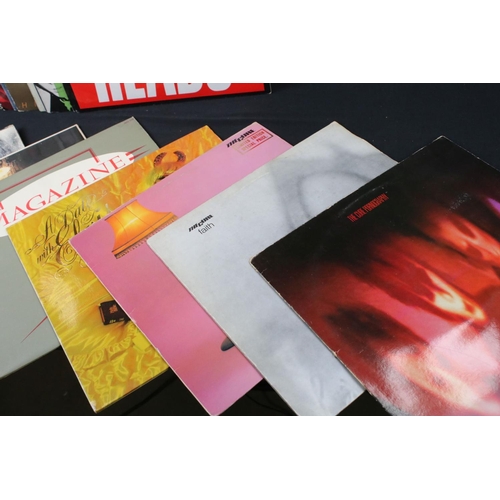 644 - Vinyl - Post Punk / New Wave, 39 Original UK pressings albums and 5 12” singles, to include: The Cur... 