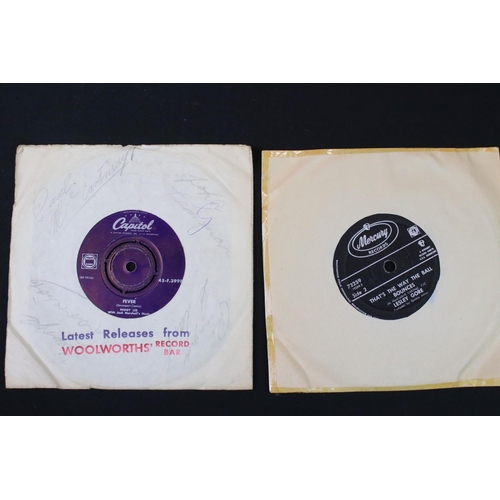 660 - Vinyl - 24 Original 1960s New Zealand pressings 7” singles by female artists, to include: Marianne F... 