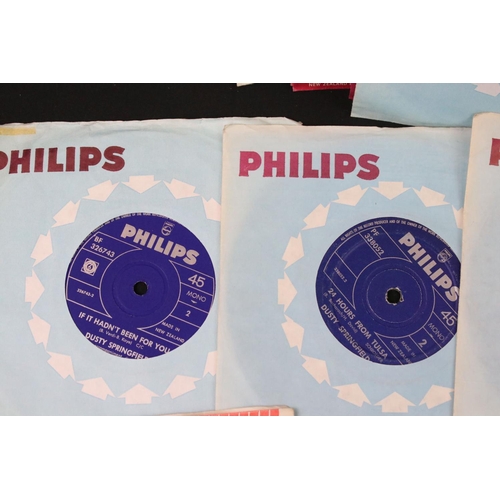 660 - Vinyl - 24 Original 1960s New Zealand pressings 7” singles by female artists, to include: Marianne F... 