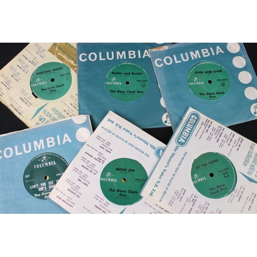 662 - Vinyl - 28 Original 1960s New Zealand pressings 7” singles by Beat / Mod groups, to include: The Kin... 