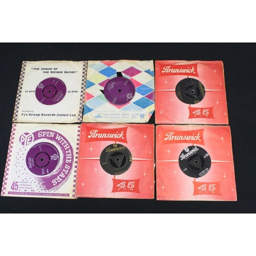 352 - Vinyl - Over 60 mainly late 1950’s early 1960’s Original Uk singles on various labels, with many Roc... 