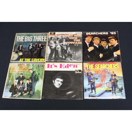 358 - Vinyl - 21 Original UK, mainly Beat EP’s, to include: The Nashville 5, The Cougars, Brian Poole & Th... 