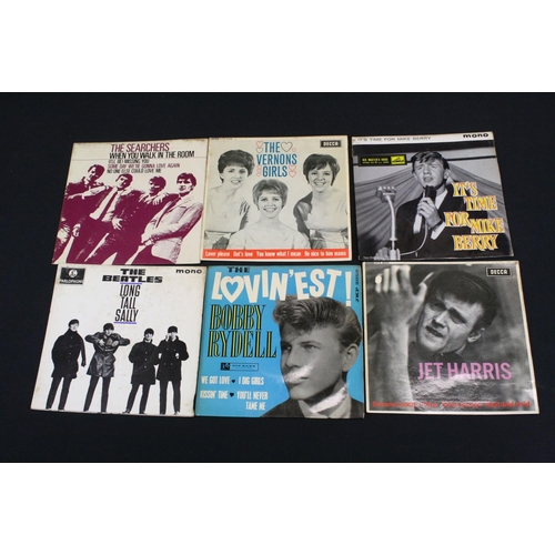 358 - Vinyl - 21 Original UK, mainly Beat EP’s, to include: The Nashville 5, The Cougars, Brian Poole & Th... 