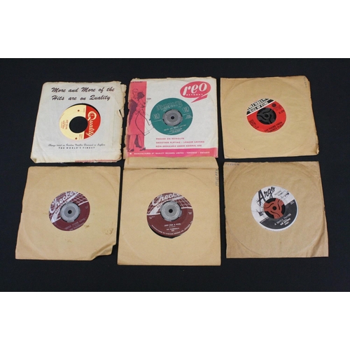 359 - Vinyl - 16 Original USA / Canadian mainly late 1950’s Rock ’N’ Roll / Doo Wop singles, to include: L... 