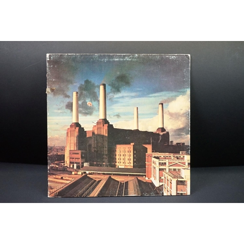 393 - Vinyl - 10 Pink Floyd LPs to include Animals (SHVL 815), Dark Side Of The Moon (SHVL 804) no inserts... 