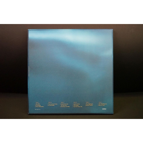 425 - Vinyl - Two ltd edn Jennifer Warnes LP Box Sets to include Famous Blue Raincoat 20th Anniversary Edi... 