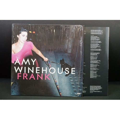 426 - Vinyl - Three Amy Winehouse LPs to include Back To Black 1734128, sealed Lioness:Hidden Treasure and... 