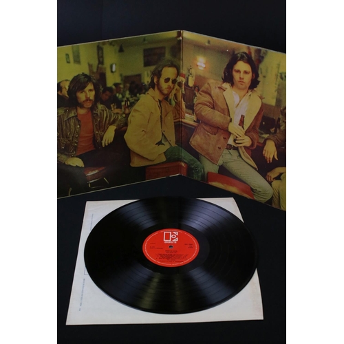 524 - Vinyl - 2 Doors LPs to include Morrison Hotel (EKS 75007) stereo, red and white Elektra labels with ... 