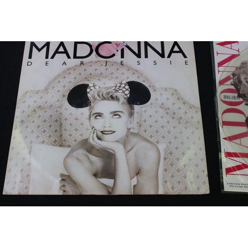 532 - Vinyl - Approx 15 Madonna 12