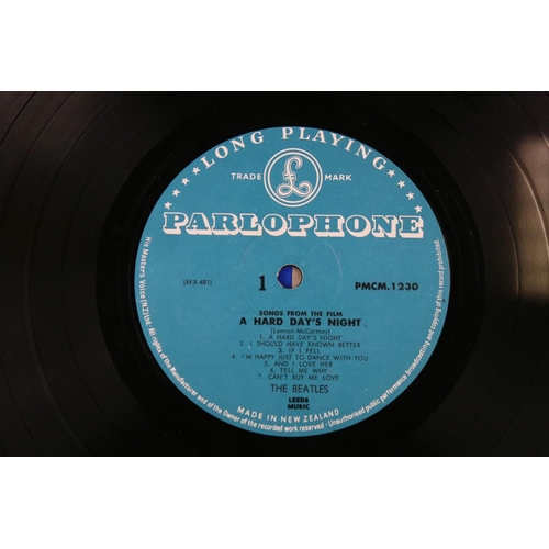 635 - Vinyl - 3 The Beatles LP's to include For Sale (PMCM 1240), A Hard Days Night (PMCM 1230) and Help! ... 