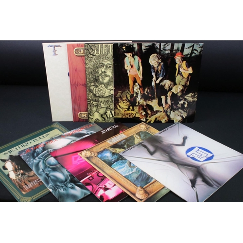 637 - Vinyl - 18 Jethro Tull LPs spanning their career to include Minstrel In The Gallery, .War Child, A P... 