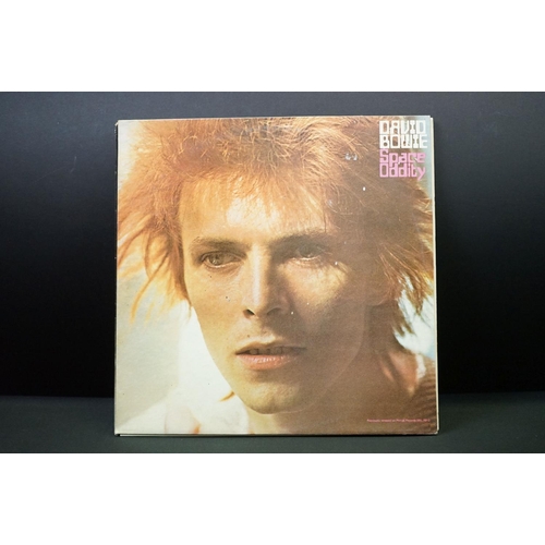 708 - Vinyl - 8 David Bowie LPs to include Ziggy Stardust, Pin Ups, Diamond Dogs, The Man Who Sold The Wor... 