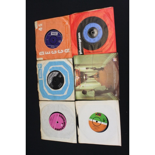 673 - Vinyl - Over 100 mainly UK Original 1960s and 1970s Pop and Rock singles, to include: The Beatles, R... 