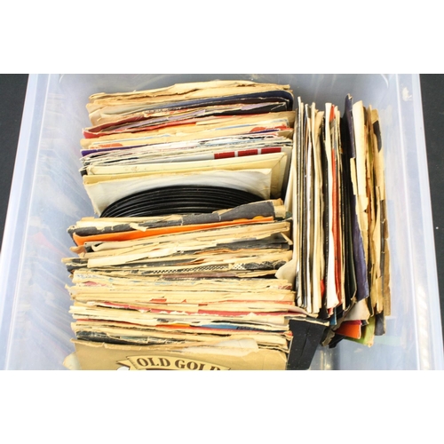 673 - Vinyl - Over 100 mainly UK Original 1960s and 1970s Pop and Rock singles, to include: The Beatles, R... 