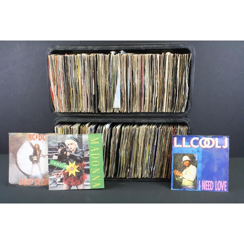 674 - Vinyl - Over 300 mainly UK Original 1980s Rock / Pop / Synth singles in 2 boxes, to include: AC/DC, ... 