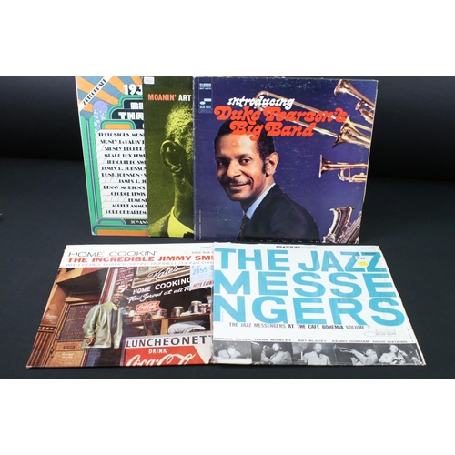 612 - Vinyl - 5 rare jazz LP's on Blue Note to include The Jazz Messengers (reissue), Jimmy Smith, Duke Pe... 