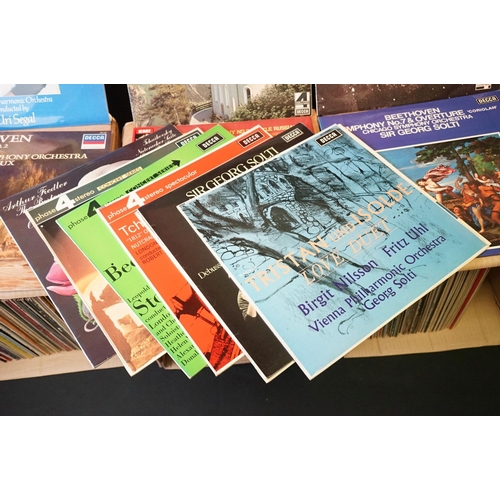 839 - Vinyl - Over 150 Classical LPs including stereo examples.  At least Vg overall