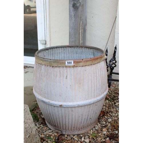 560 - Galvanised Ribbed Wash Tub