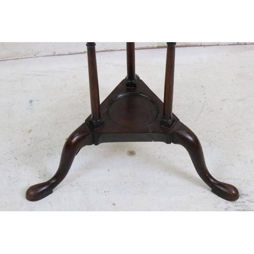 592 - Early 19th century Mahogany Circular Lamp / Wine Table, the tray top  raised on three slender suppor... 