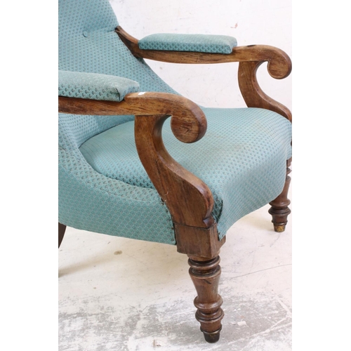 618 - A Victorian mahogany salon chair, on turned legs