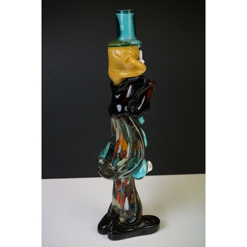 26 - Group of 20th century art glass to include Murano and Mdina, featuring a Murano clown figure, 37cm h... 