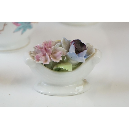 41 - Mintons porcelain tea service decorated with songbirds amongst peonies, to include 6 teacups & sauce... 