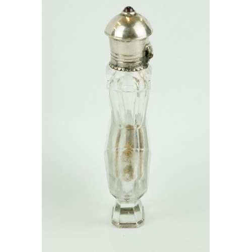 237 - Late 17th/ early 18th century glass and white metal scent bottle, bottle form, the hinged lid with s... 