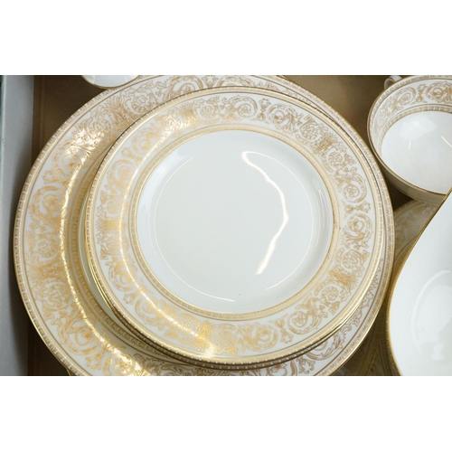 81 - Royal Doulton ' Sovereign ' pattern dinner ware, pattern no. H4973, to include 6 dinner plates, 6 de... 