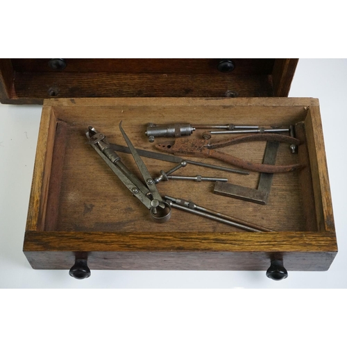 95 - Vintage oak tool chest