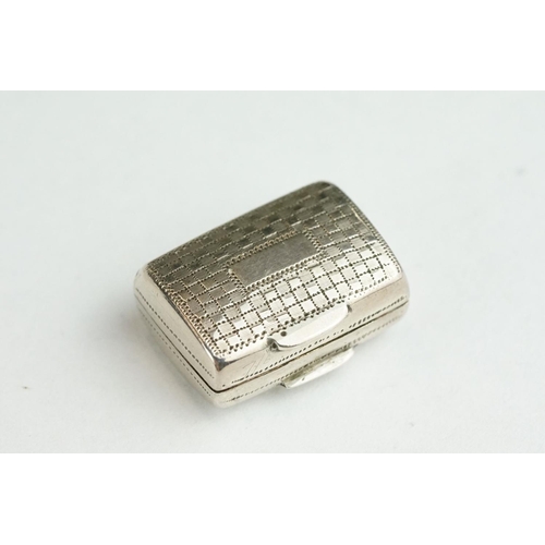 326 - George III miniature silver vinaigrette, chequerboard hinged lid with vacant cartouche to centre, th... 