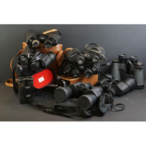 478 - Collection of eight binoculars, to include Tronic, Pathescope, leather-cased Prinz, GreenKat De Luxe... 