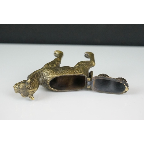 364 - A brass vesta case in the form of a camel