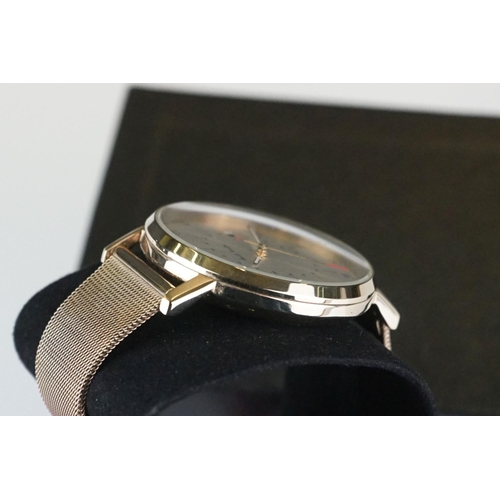 386 - Gents Paul Smith watch in original box with warranty card