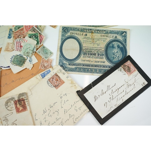 408 - Group of Ephemera including Mailed Postage with Penny Reds plus a small collection of mixed banknote... 