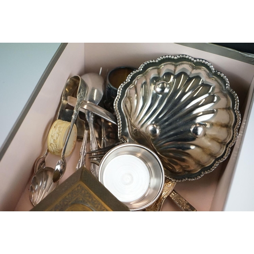 423 - A box of mixed collectables to include a cased silver topped brush, hallmarked silver mirror, brass ... 