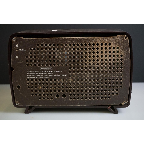 492 - Mid 20th Century Bush Bakelite mains radio type DAC.90.A, 30cm wide, together with a Bakelite Ultra ... 