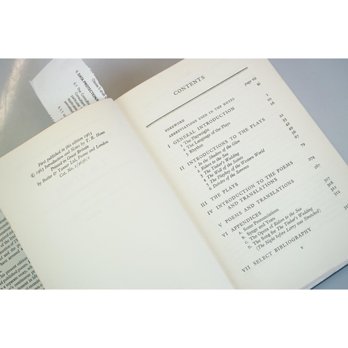 440 - Synge J. M and T R Henn, Plays and Poems, first edition 1963, Seamus Heaney - Human Chain, 2 vols an... 