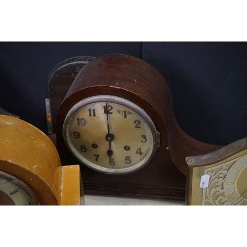 506 - Collection of 15 clocks, mostly wooden cased mantel clocks, to include a mid 20th century Smiths Bak... 