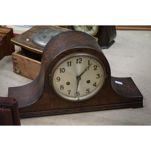 506 - Collection of 15 clocks, mostly wooden cased mantel clocks, to include a mid 20th century Smiths Bak... 