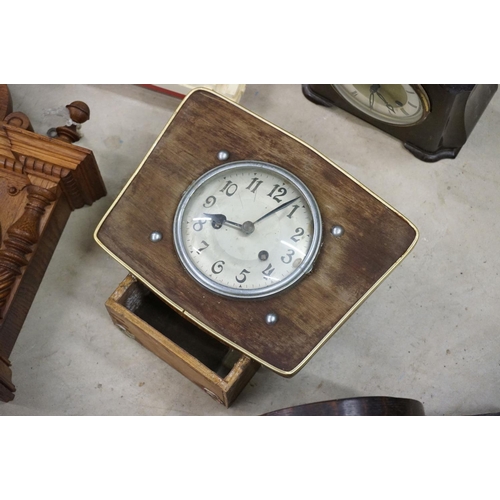 506 - Collection of 15 clocks, mostly wooden cased mantel clocks, to include a mid 20th century Smiths Bak... 