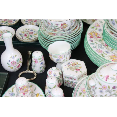 73 - Extensive collection of Minton ' Haddon Hall ' pattern ceramics, over 130 pieces, to include tea and... 