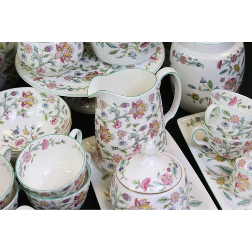 73 - Extensive collection of Minton ' Haddon Hall ' pattern ceramics, over 130 pieces, to include tea and... 