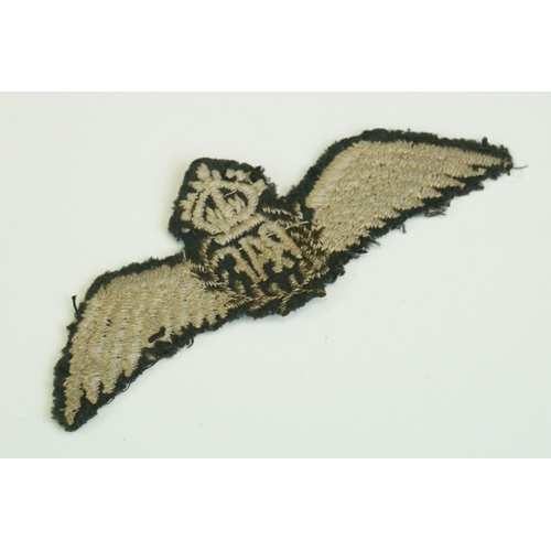 42 - A British World War Two Royal Air Force / RAF Cloth Pilots Wings Badge.