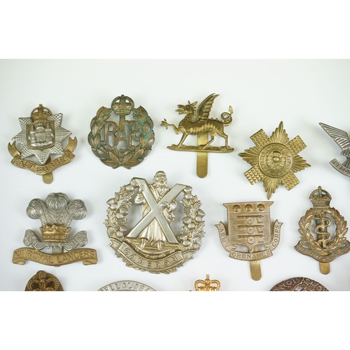 155 - A Collection Of Approx Thirty Military Cap Badges To Include The Tank Regiment, The Cameron Highland... 