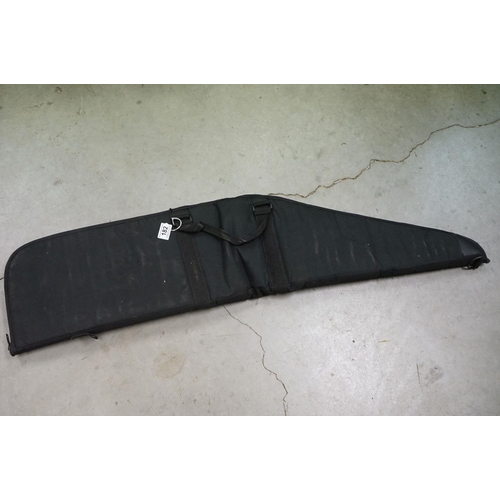 182 - A Black Canvas Rifle / Gun Case.