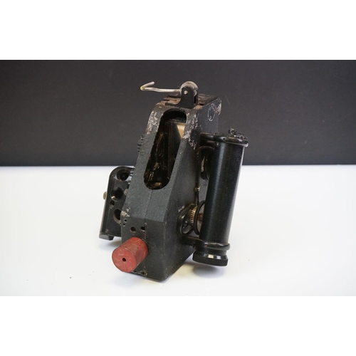 187 - A British World War Two Military Issued Bubble Sextant MK.IX BM. No.7688/42.