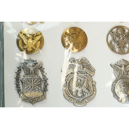 216 - A Collection Of United States Of America Military Collectables To Include Cap Badges, Cloth Badges A... 