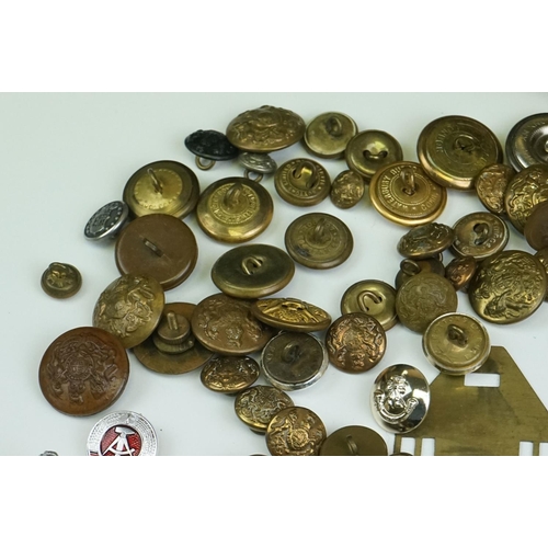 219 - A Small Collection Of Mixed Militaria To Include Cap Badges, Buttons, Collar Badges And Shoulder Tit... 