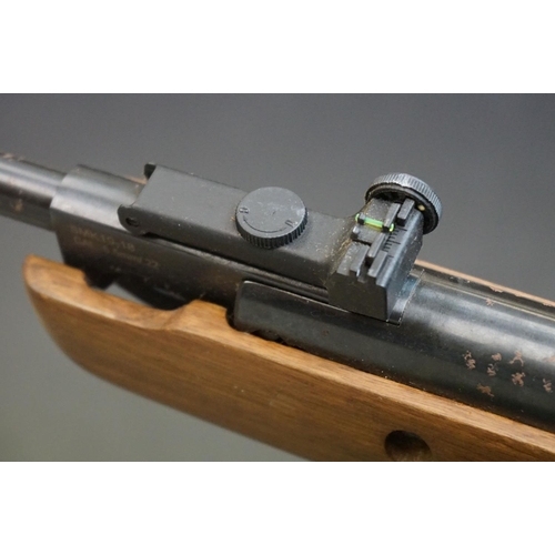 359 - A SMK 19-18 CAL. 5.5mm / .22 Air Rifle.